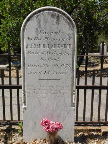 [Picture of Alexander Kirkwood grave]